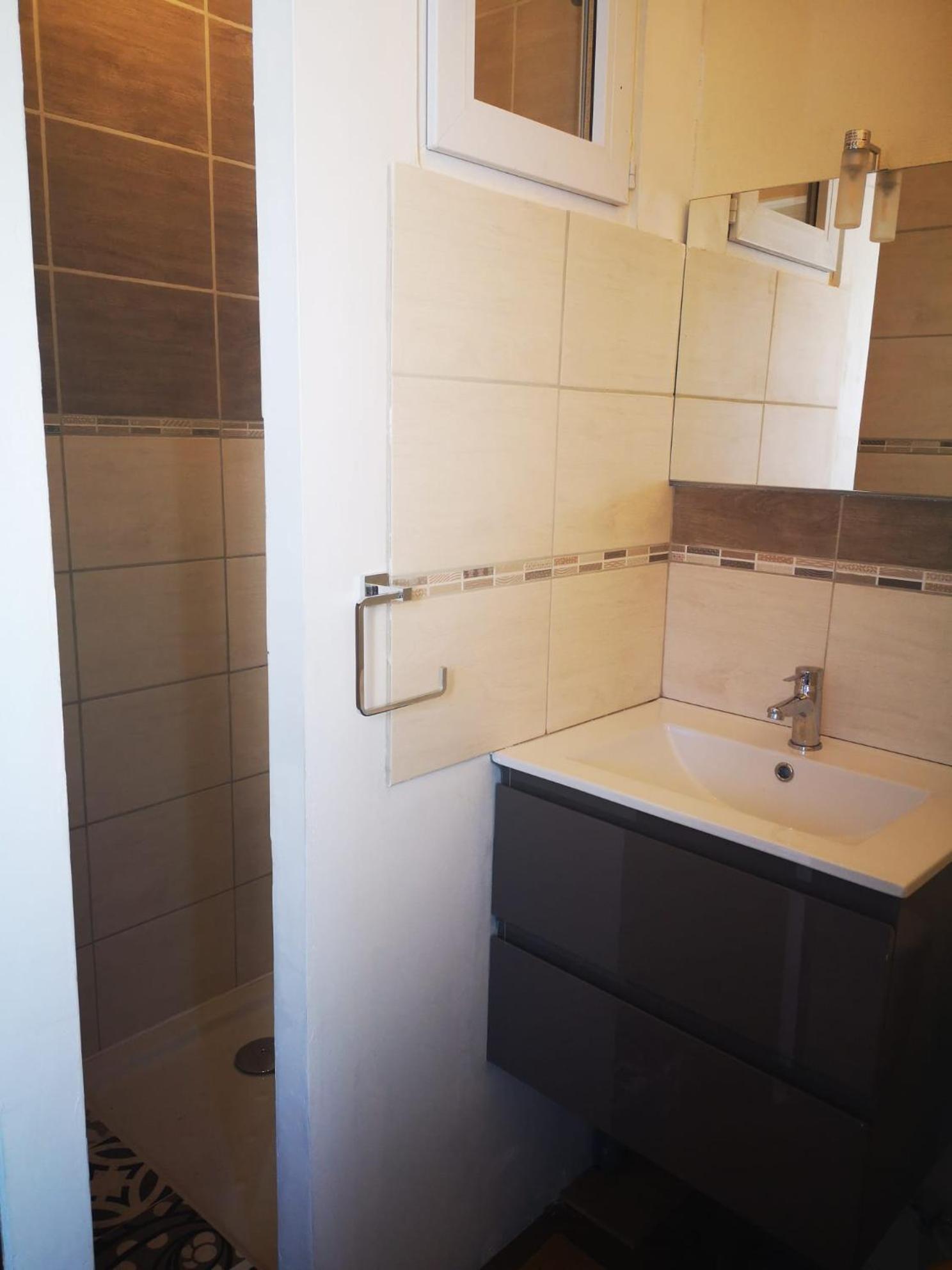 Chambres Avec Salle De Bains Et Cuisine En Centre Ville Argenton Sur Creuse Bagian luar foto