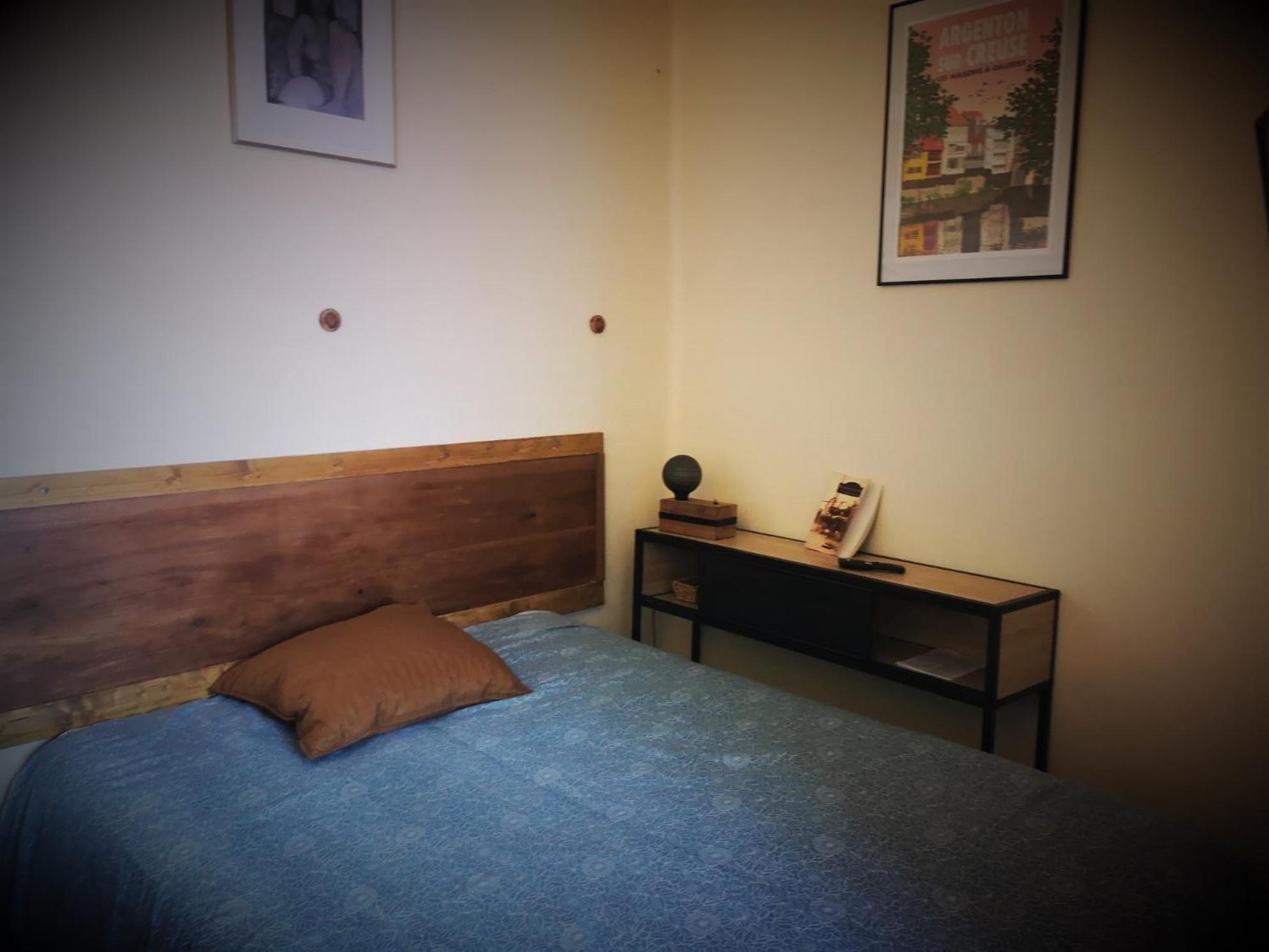 Chambres Avec Salle De Bains Et Cuisine En Centre Ville Argenton Sur Creuse Bagian luar foto