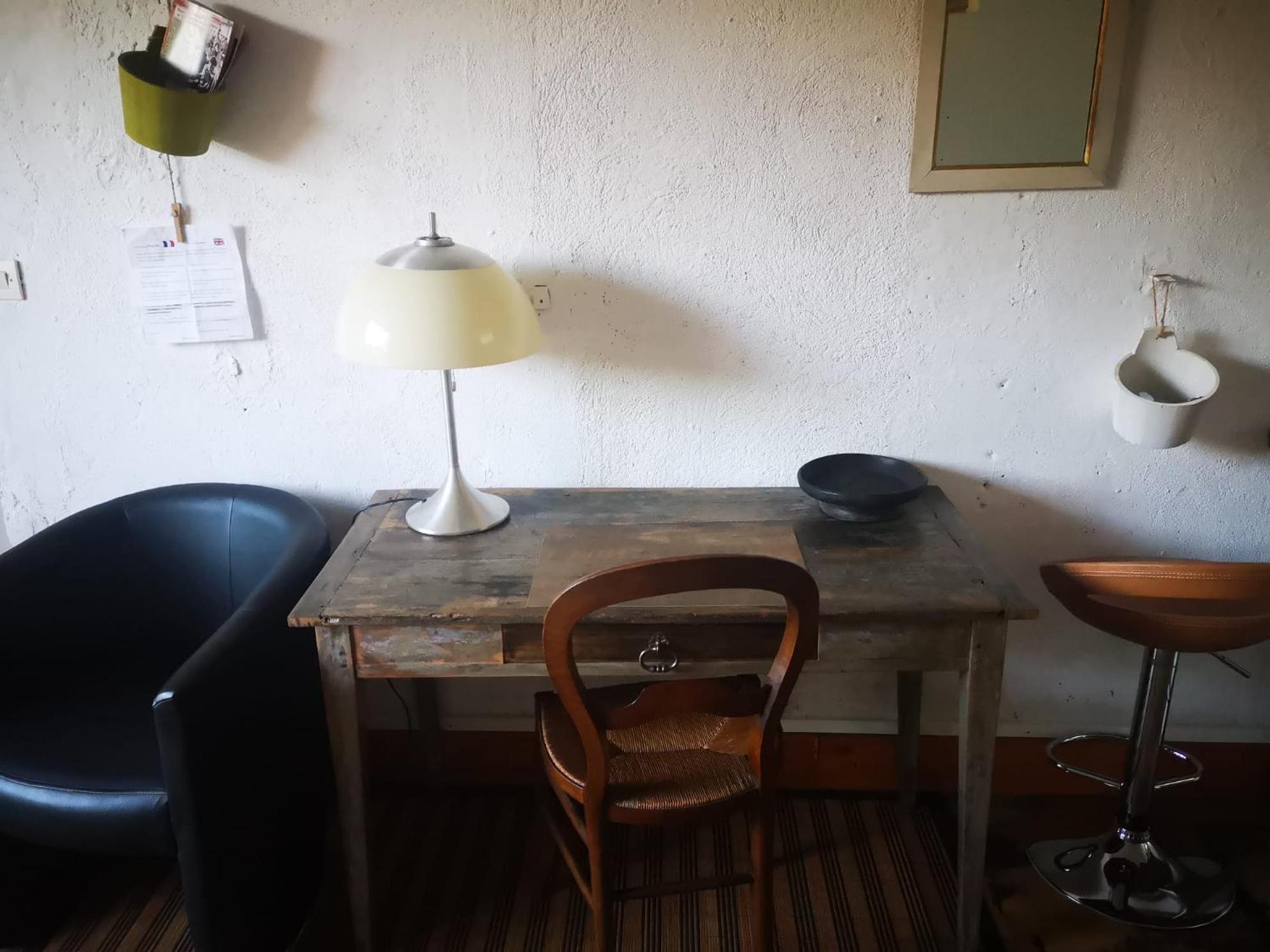 Chambres Avec Salle De Bains Et Cuisine En Centre Ville Argenton Sur Creuse Bagian luar foto